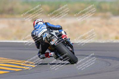 media/Oct-09-2022-SoCal Trackdays (Sun) [[95640aeeb6]]/Turn 14 Backside (1125am)/